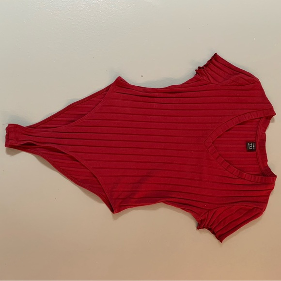 Red and white ribbed bodysuits - Picture 7 of 7